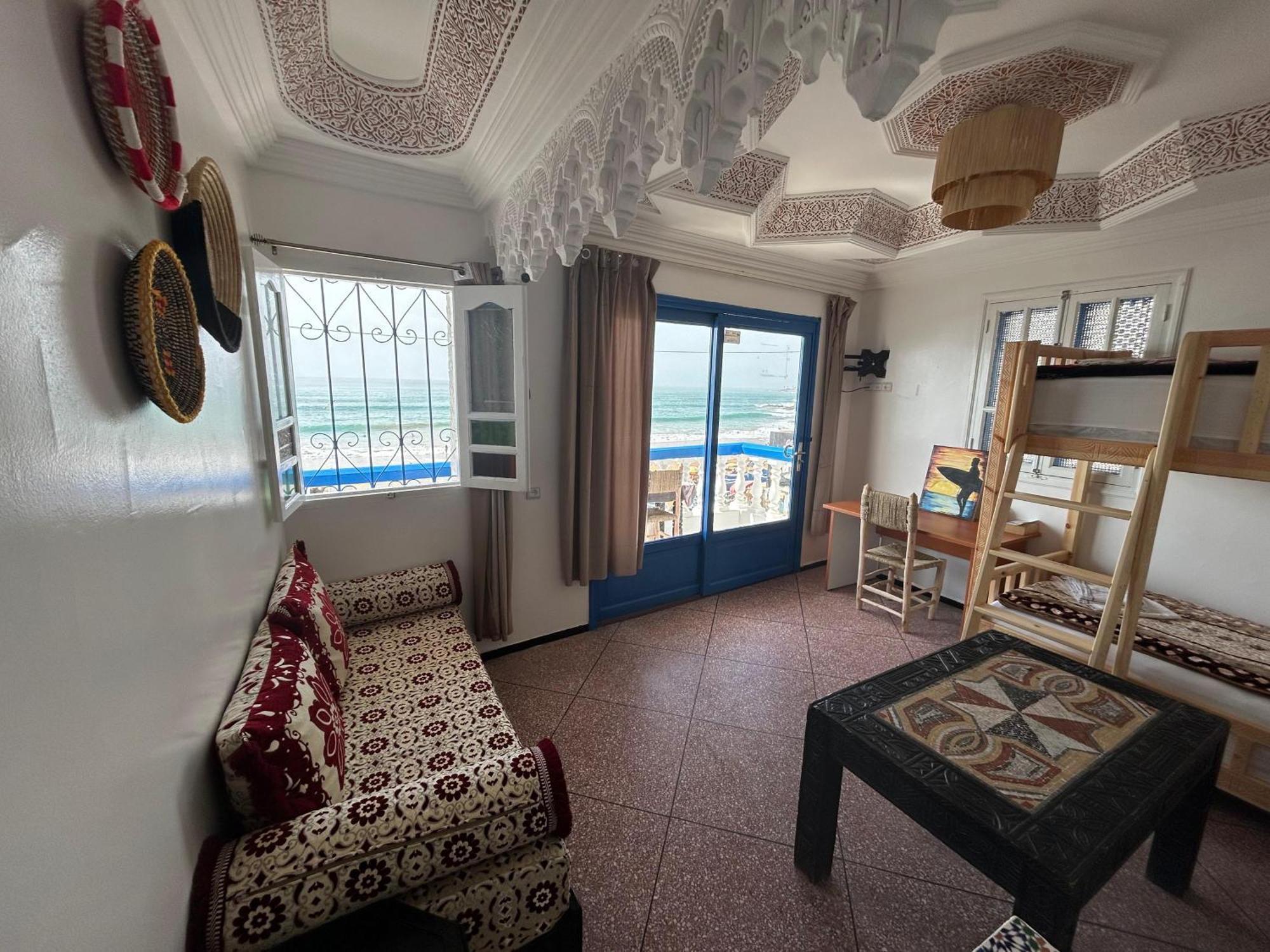 Surfstay-ทากาเซาท์ ภายนอก รูปภาพ
